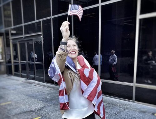 ‘I Pledge Allegiance to the Flag’: Elated Canadian Olympic Champ Becomes US Citizen, Is Now Set to Rep the USA in Beijing